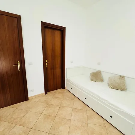 Guest house Cinecitta Rome