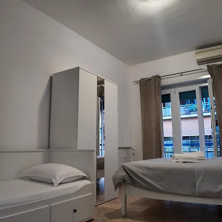 Cinecitta Gæstehus 3*