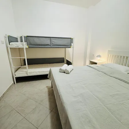 Cinecitta Gæstehus 3*